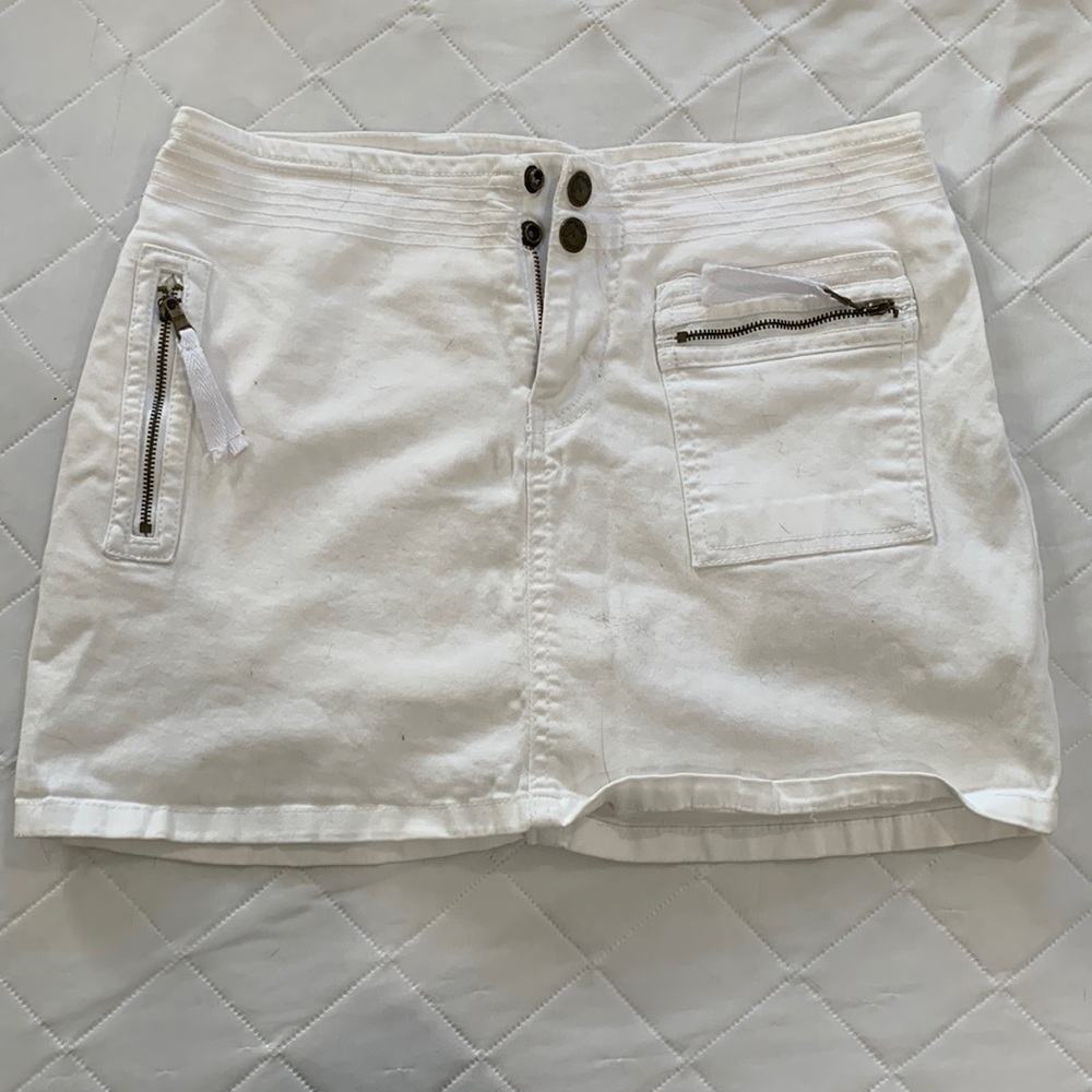 White skort